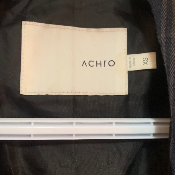 Blazer - Picture 2 of 3